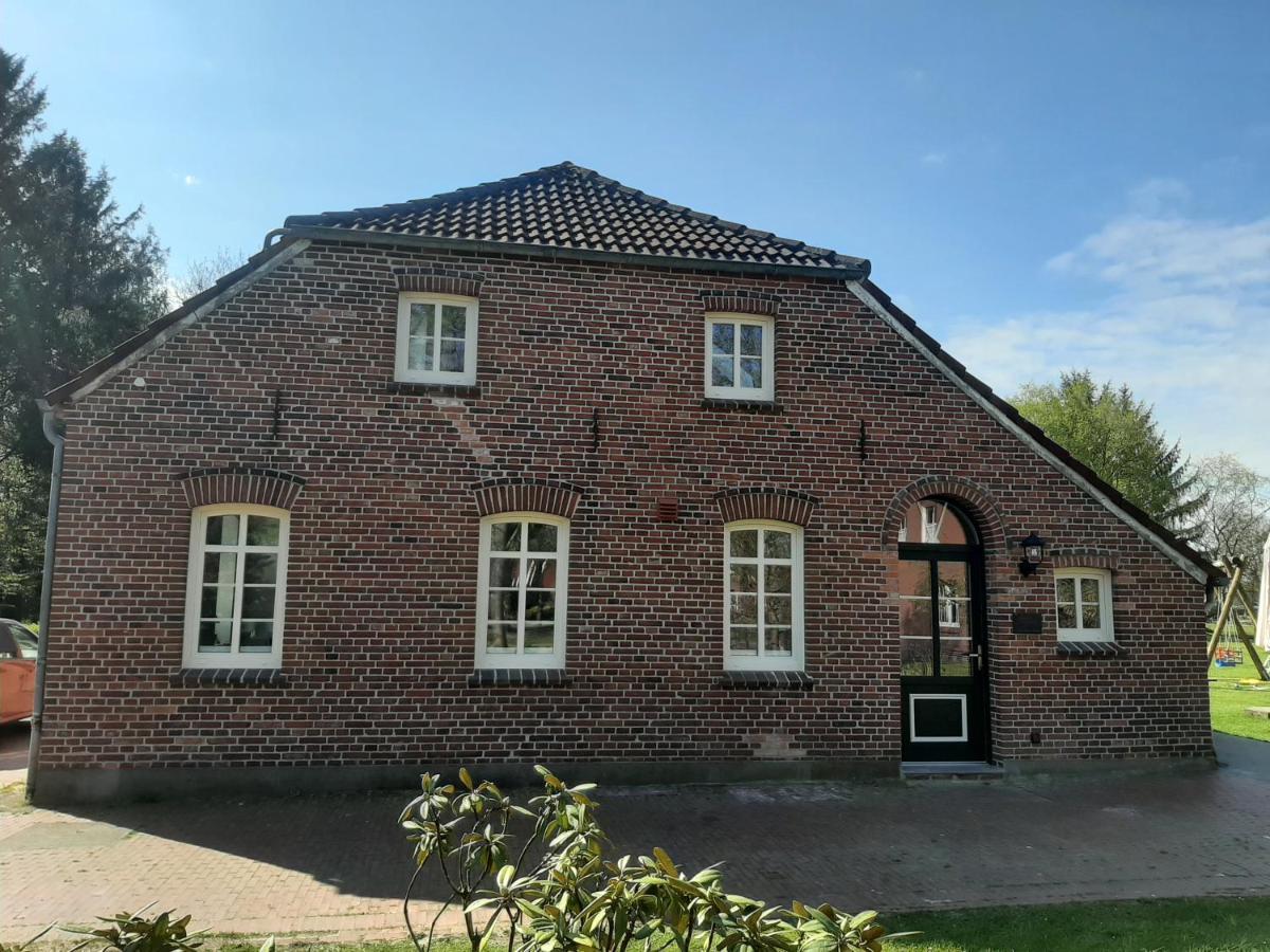 Ferienwohnung Rendelchen Großheide Bagian luar foto